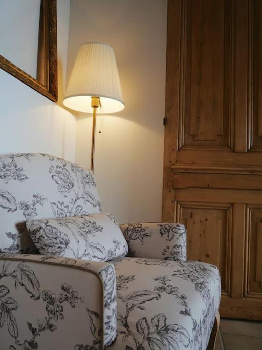 Apartamento Les Songes D'Augustine Aigues-Vives  Exterior foto